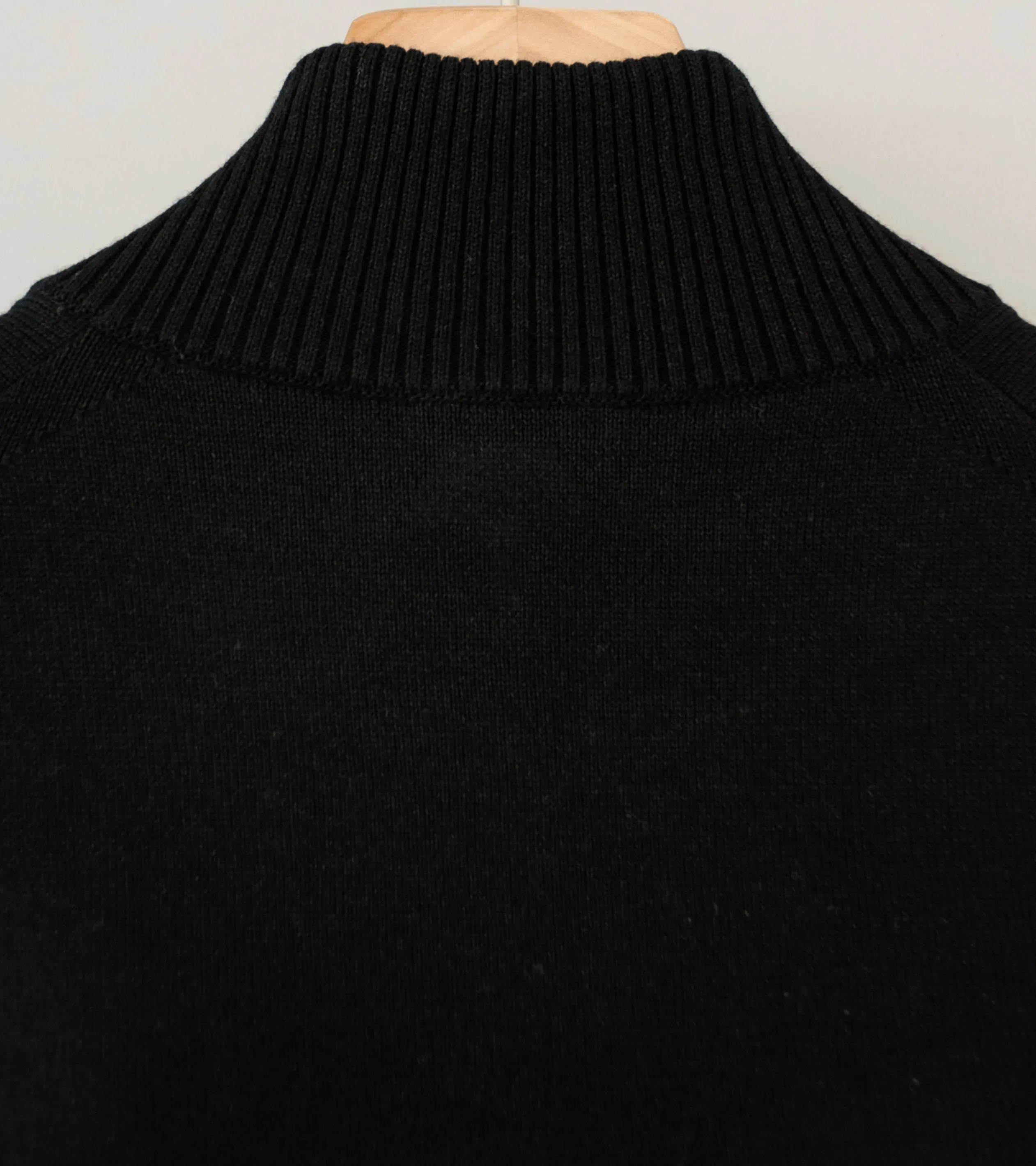 Aton 'Drivers Knit' (Black Wool Washi)