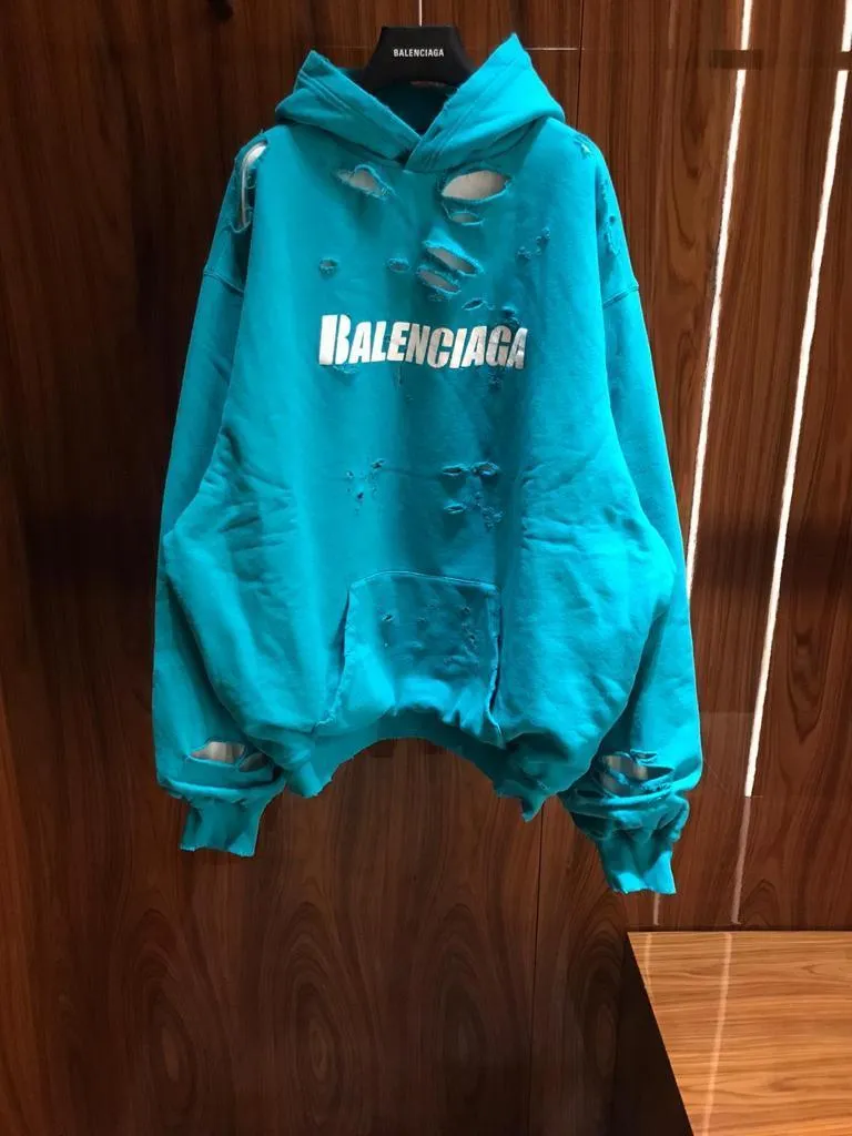 BALENCIAGA  |Caps destroyed hoodie in white