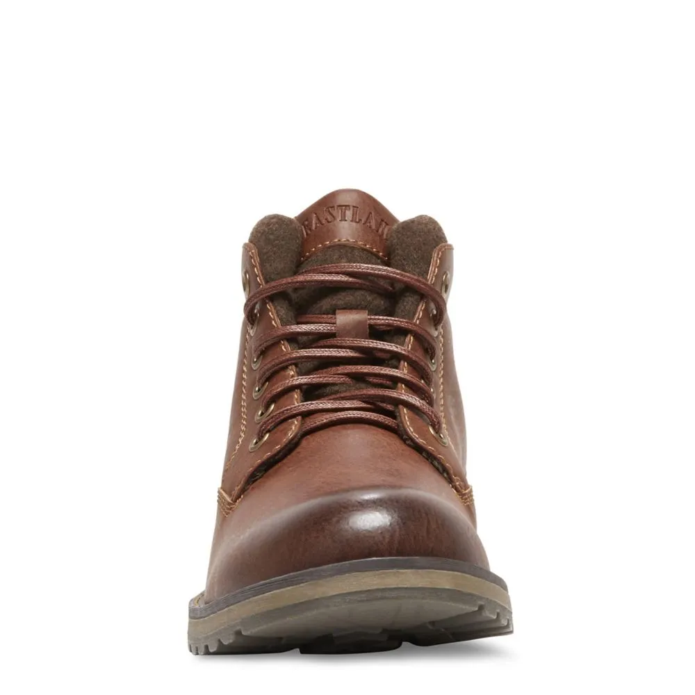 EASTLAND  MENS FINN CHUKKA BOOT