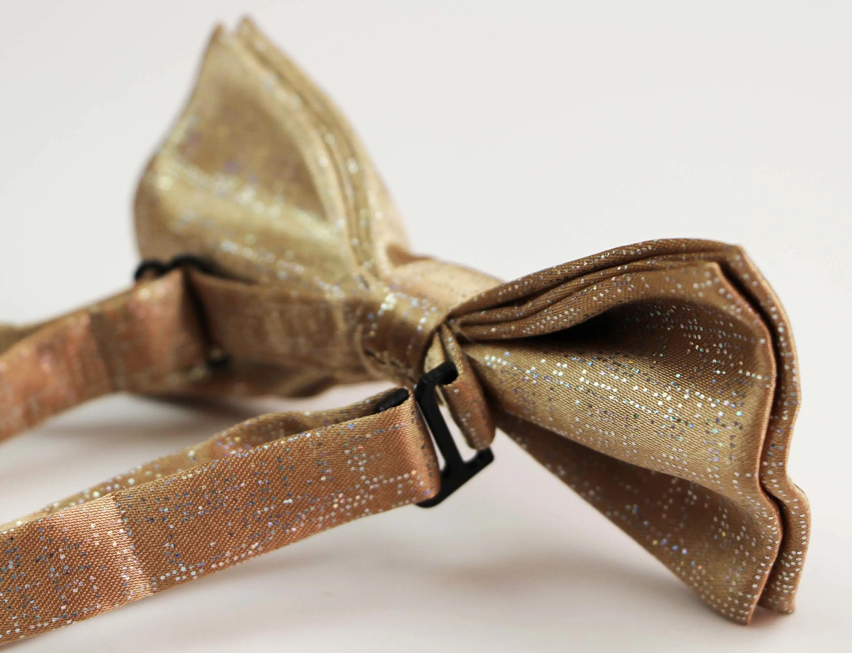 Mens Gold Sparkly Glitter Patterned Bow Tie