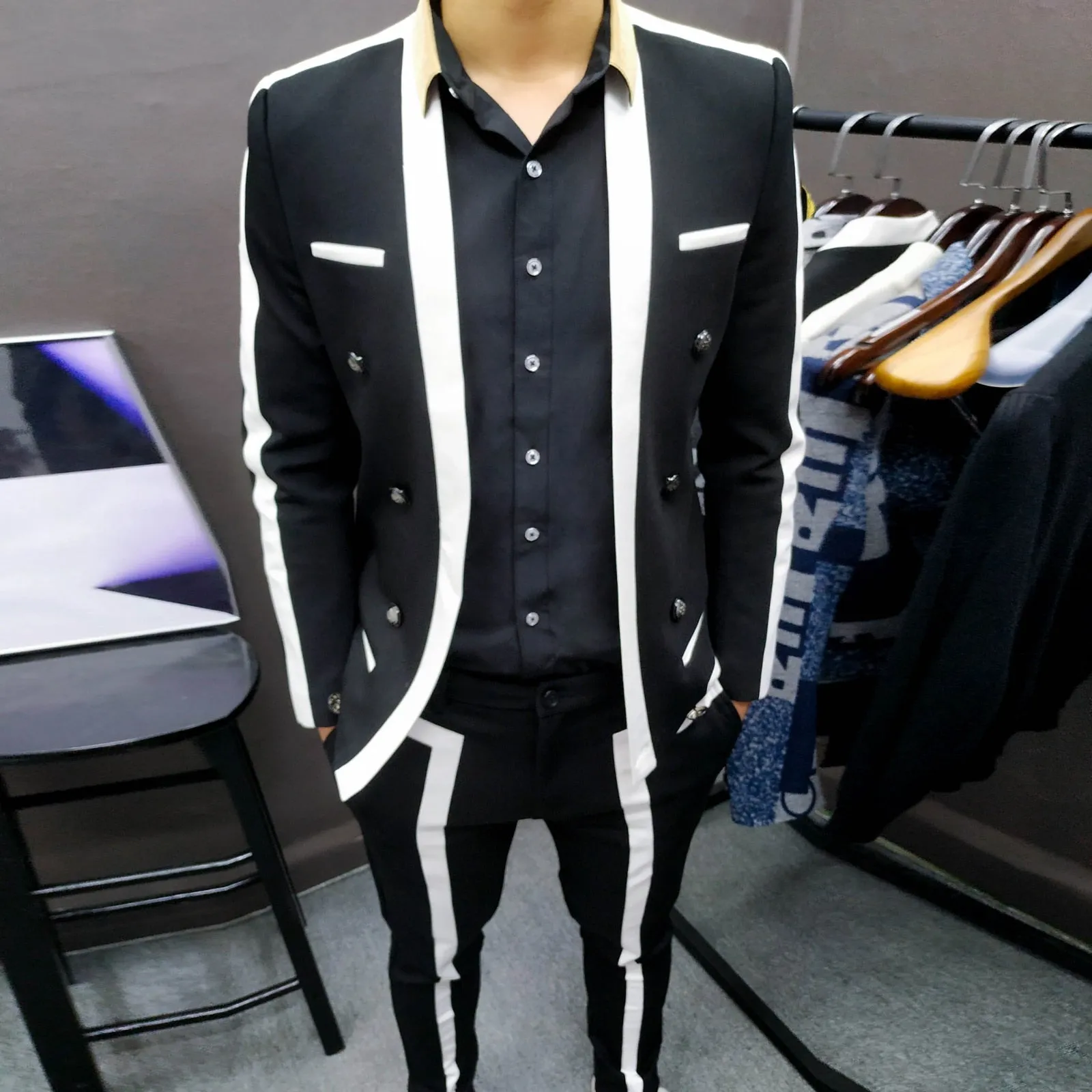 Men's Spring Polyester Contrast Striped Pattern Slim Fit Two Piece Suit