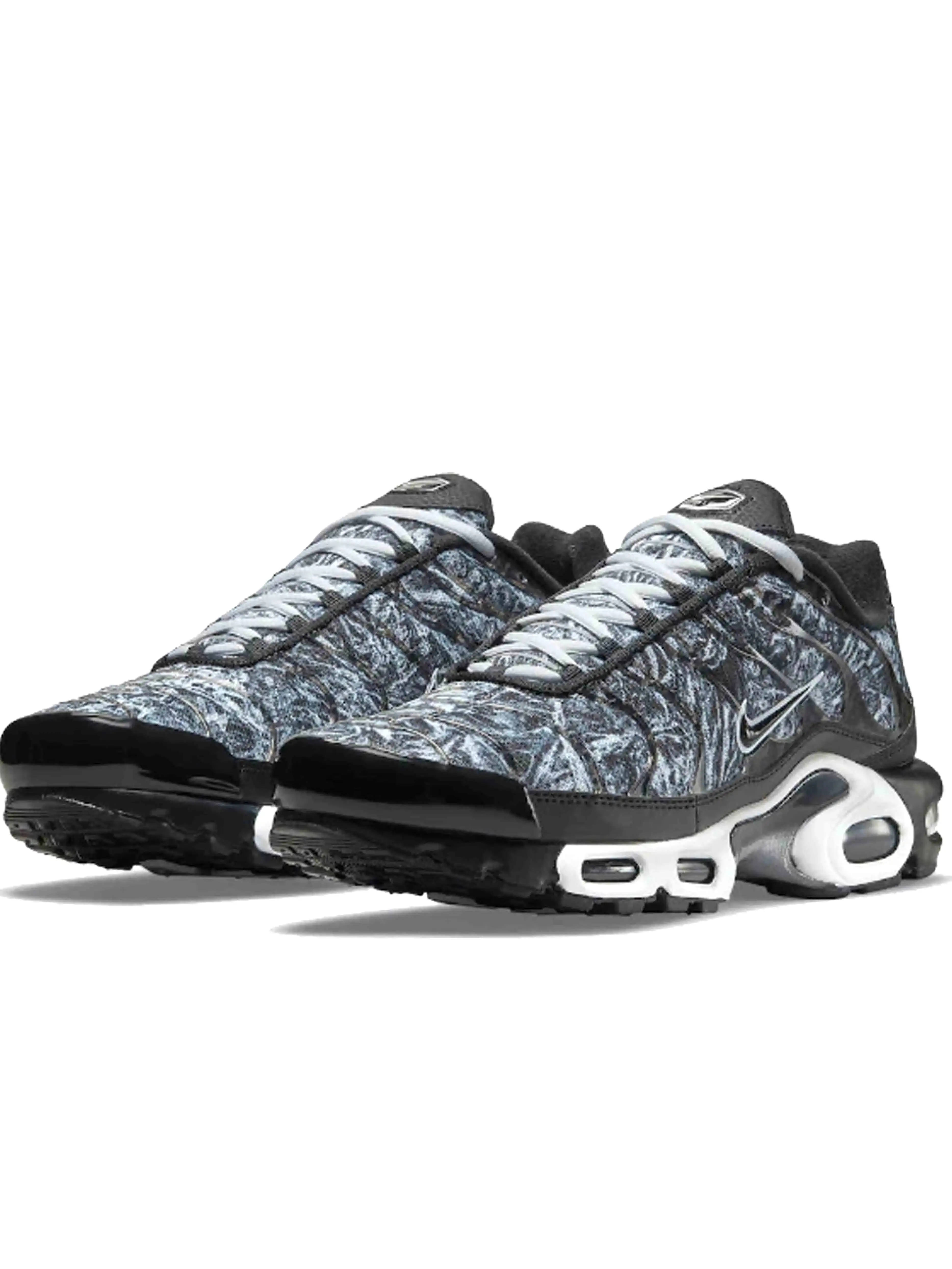 Nike Air Max Plus Dark Smoke Grey