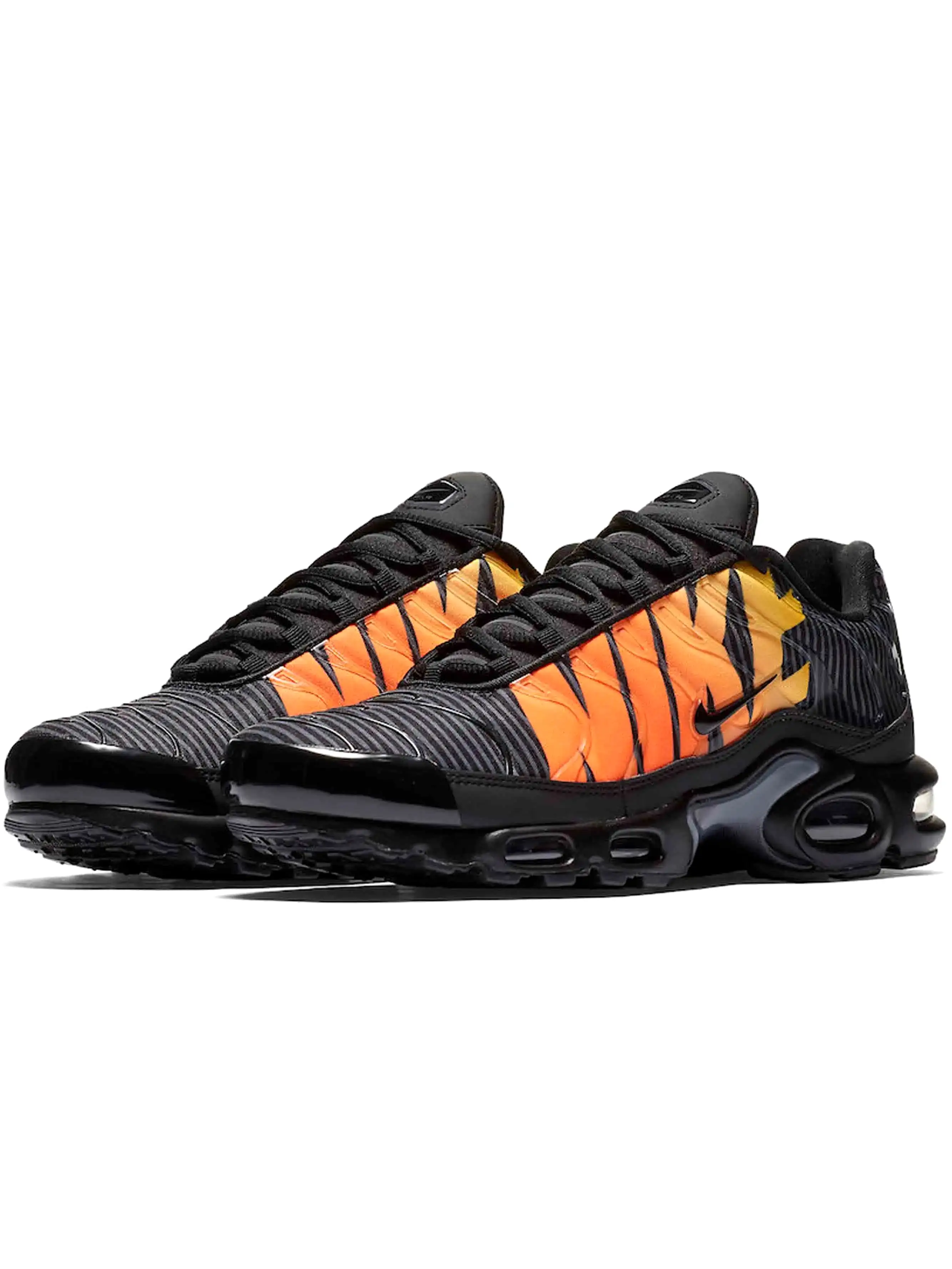 Nike Air Max Plus Tn Mercurial Black Orange