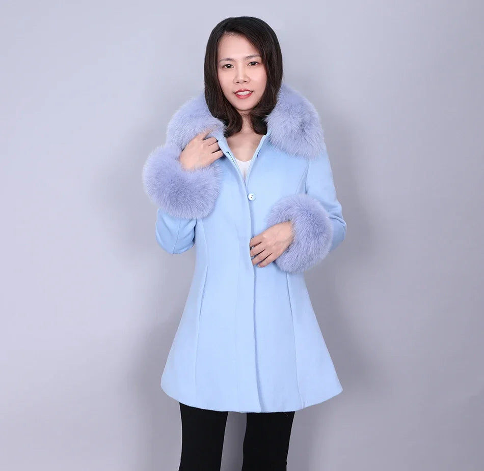 Women's Natural Fox Fur Collar Solid Pattern Outdoor Winter Jacket